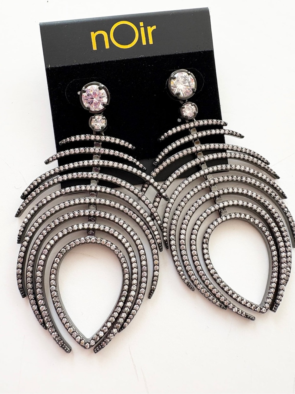 nOir Jewelry Blaire feather earrings Layered Teardrop Earrings
